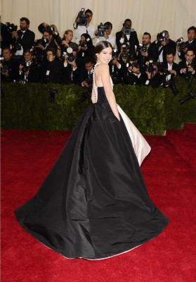 Hailee Steinfeld pic #698063