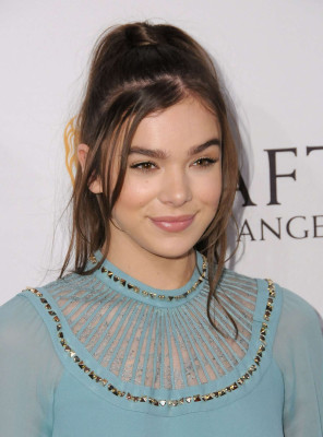 Hailee Steinfeld pic #901374