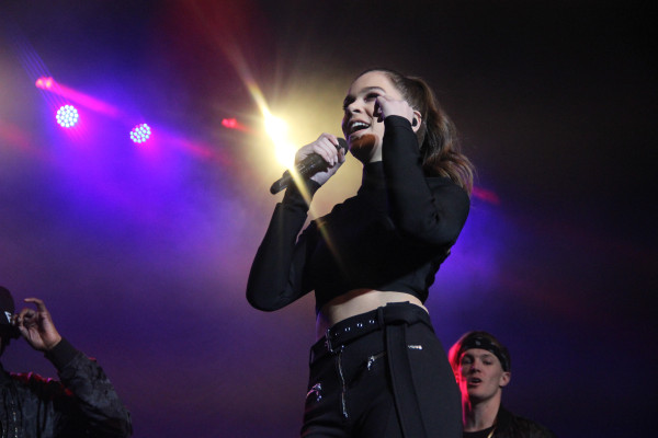 Hailee Steinfeld pic #900072