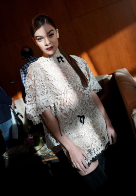 Hailee Steinfeld pic #890981