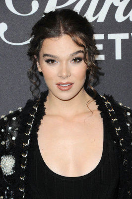 Hailee Steinfeld pic #1000253