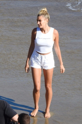 Hailey Baldwin pic #1160815