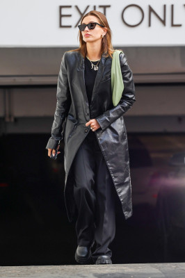 Hailey Baldwin pic #1279747