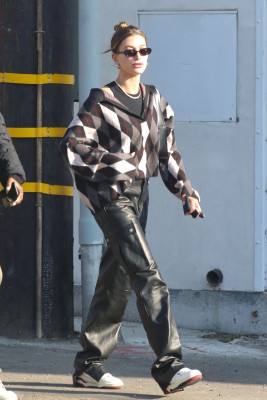 Hailey Baldwin pic #1279766