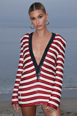 Hailey Baldwin pic #1144474