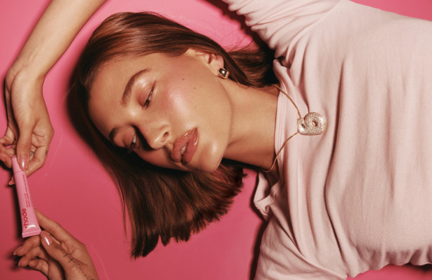 Hailey Baldwin pic #1356594