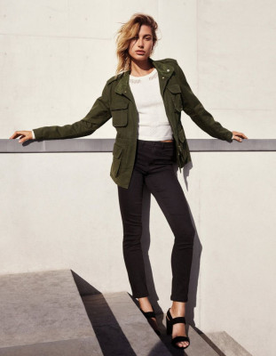 Hailey Baldwin pic #909422