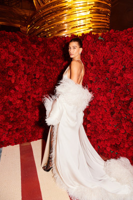 Hailey Baldwin pic #1321216