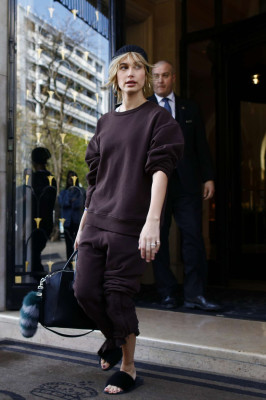 Hailey Baldwin pic #919796