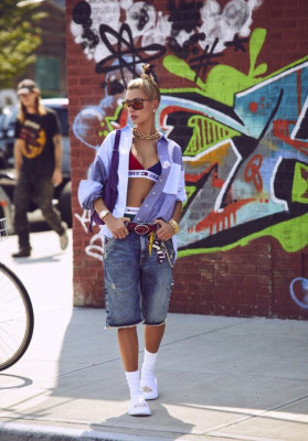 Hailey Baldwin pic #1075479
