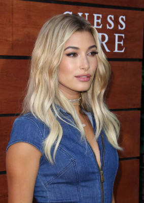 Hailey Baldwin pic #868088
