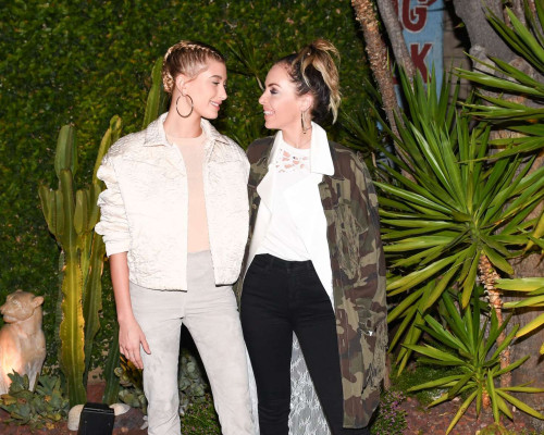 Hailey Baldwin pic #920285