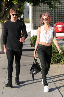 Hailey Baldwin pic #891276