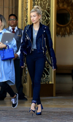Hailey Baldwin pic #940210