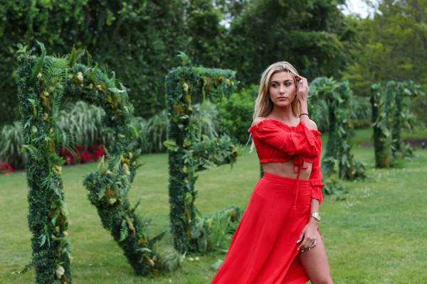 Hailey Baldwin pic #864218