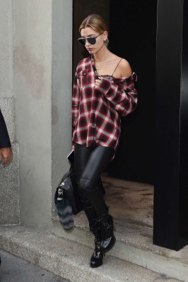 Hailey Baldwin pic #879380