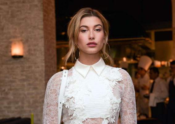 Hailey Baldwin pic #875913