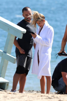 Hailey Baldwin pic #973940