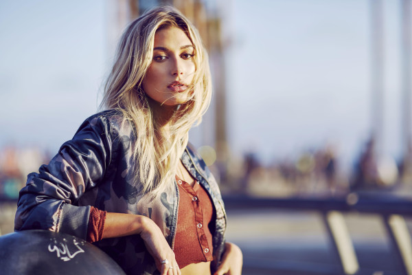 Hailey Baldwin pic #879577