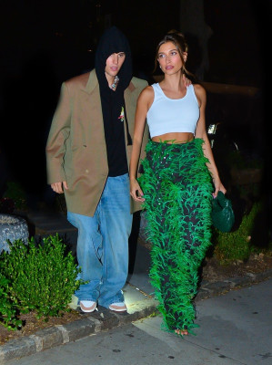 Hailey Baldwin pic #1279730