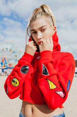 Hailey Baldwin pic #889672