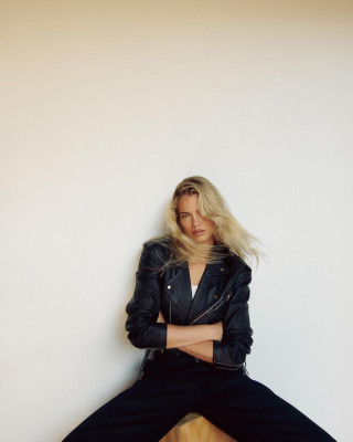 photo 13 in Hailey Clauson gallery [id1339692] 2023-12-28 00:00:00