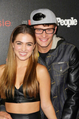 Haley Lu Richardson pic #1179999