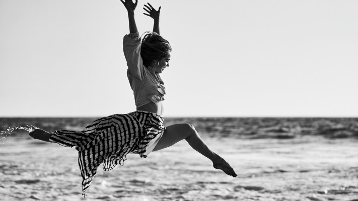 Haley Lu Richardson pic #1180000