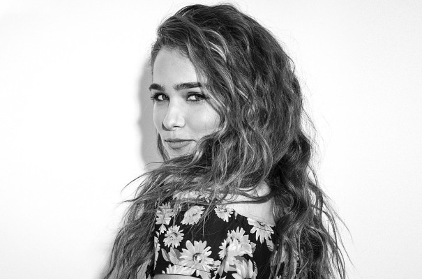 Haley Lu Richardson pic #1180522