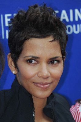photo 29 in Halle Berry gallery [id376724] 2011-05-11 00:00:00