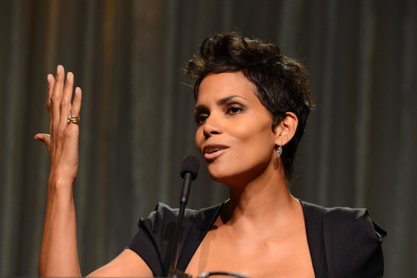 photo 22 in Halle Berry gallery [id541691] 2012-10-11 00:00:00