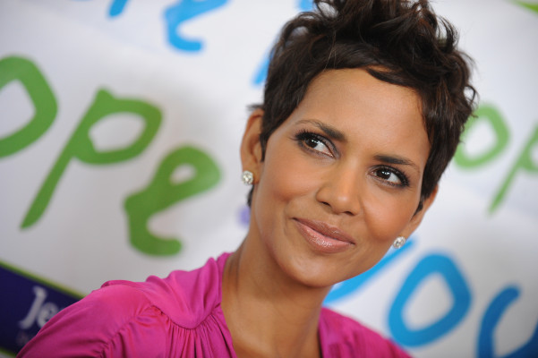 Halle Berry pic #370690