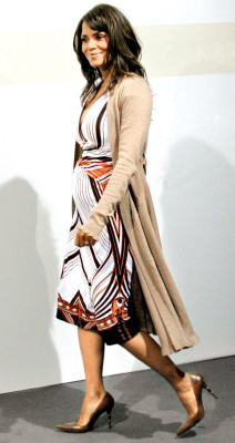 Halle Berry pic #885824