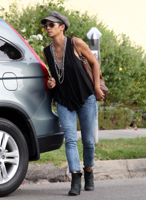 Halle Berry pic #547312
