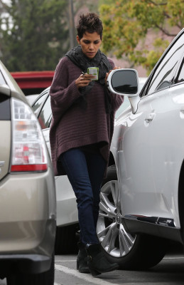 photo 29 in Halle Berry gallery [id588155] 2013-03-28 00:00:00