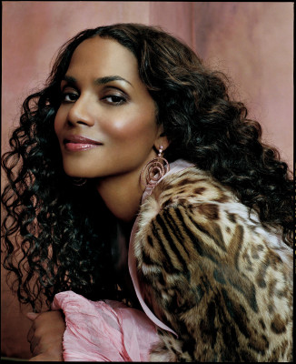 Halle Berry pic #184962