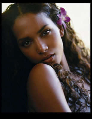 photo 15 in Halle Berry gallery [id74008] -0001-11-30 00:00:00