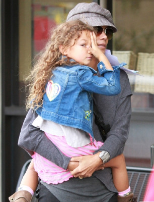 photo 24 in Halle Berry gallery [id562019] 2012-12-21 00:00:00