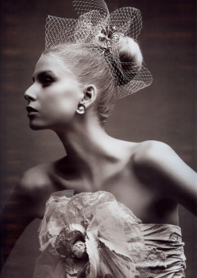 photo 12 in Hana Soukupova gallery [id266254] 2010-06-24 00:00:00