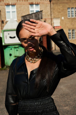 Hannah John-Kamen pic #1224375