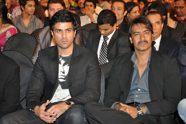 photo 5 in Harman Baweja gallery [id432431] 2011-12-23 00:00:00