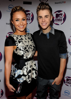 Hayden Panettiere  pic #524659