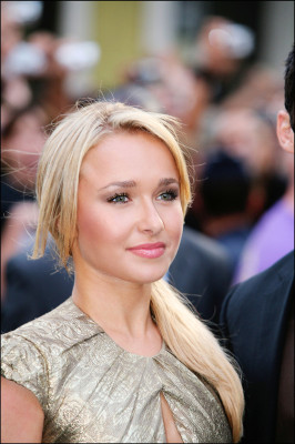 Hayden Panettiere  pic #273021