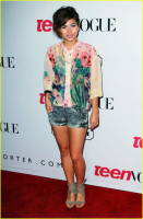 Hayley Kiyoko pic #1077418
