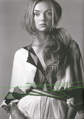 Heather Marks pic #104020