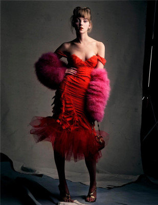 Heather Marks pic #165040