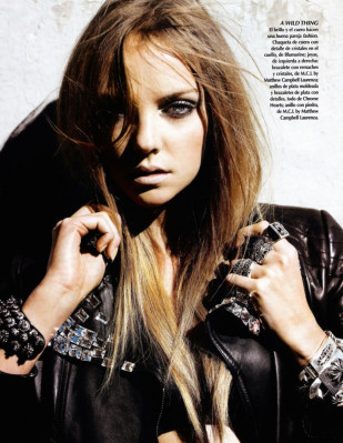 Heather Marks pic #222134