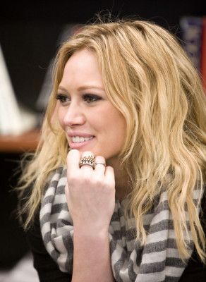 Hilary Duff pic #142261