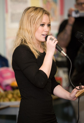 Hilary Duff pic #141649