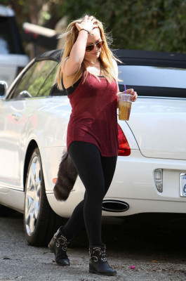Hilary Duff pic #640067